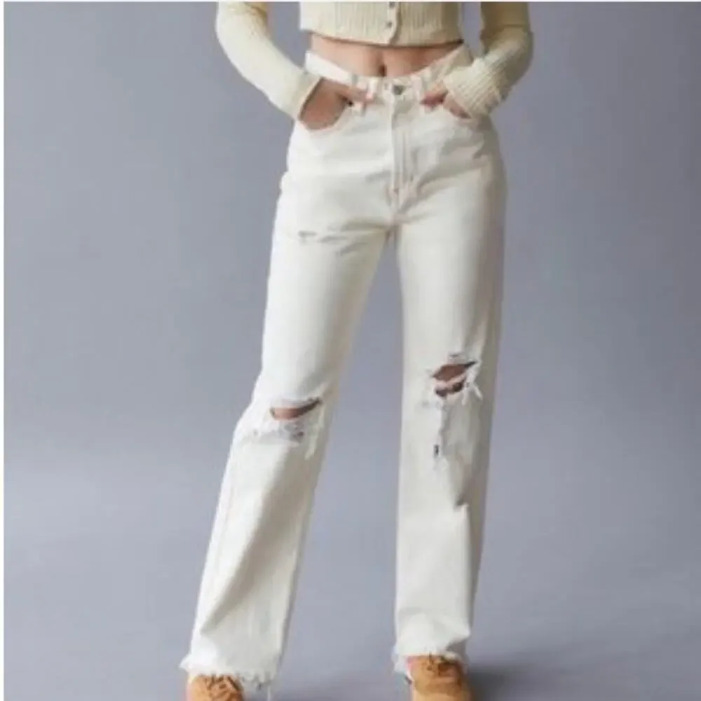 BDG Urban Outfitters Distressed Cowboy Jean Cream White Wide Leg Size 30